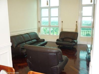 Cho thuê căn hộ 192m2 tại Blog C The Manor, quận Nam Từ Liêm