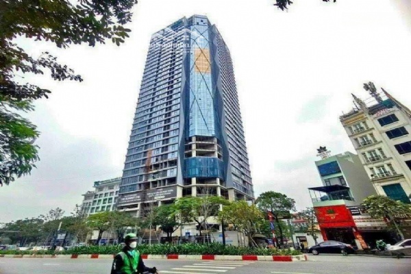 Đường đến Summit building như nào?