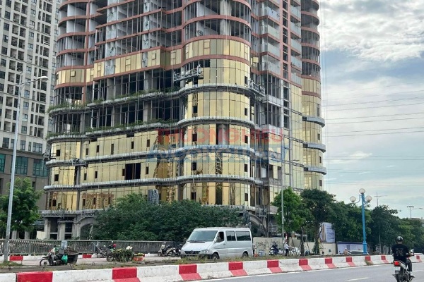 Có nên mua QMS Top Tower Tố Hữu