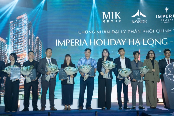 Tân Long Land Bùng Nổ Khí Thế Tại Sự Kiện Kick-off Imperia Holiday Hạ Long