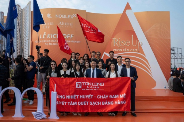 Tân Long Land Tham Dự Lễ Kick-off Alumi Premium – Sẵn Sàng Bứt Phá Giai Đoạn Cuối Năm