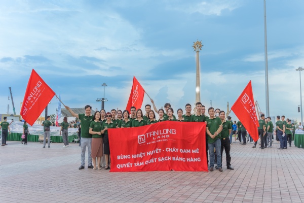 Tân Long Land khởi động khí thế cùng Vinhomes Golden City