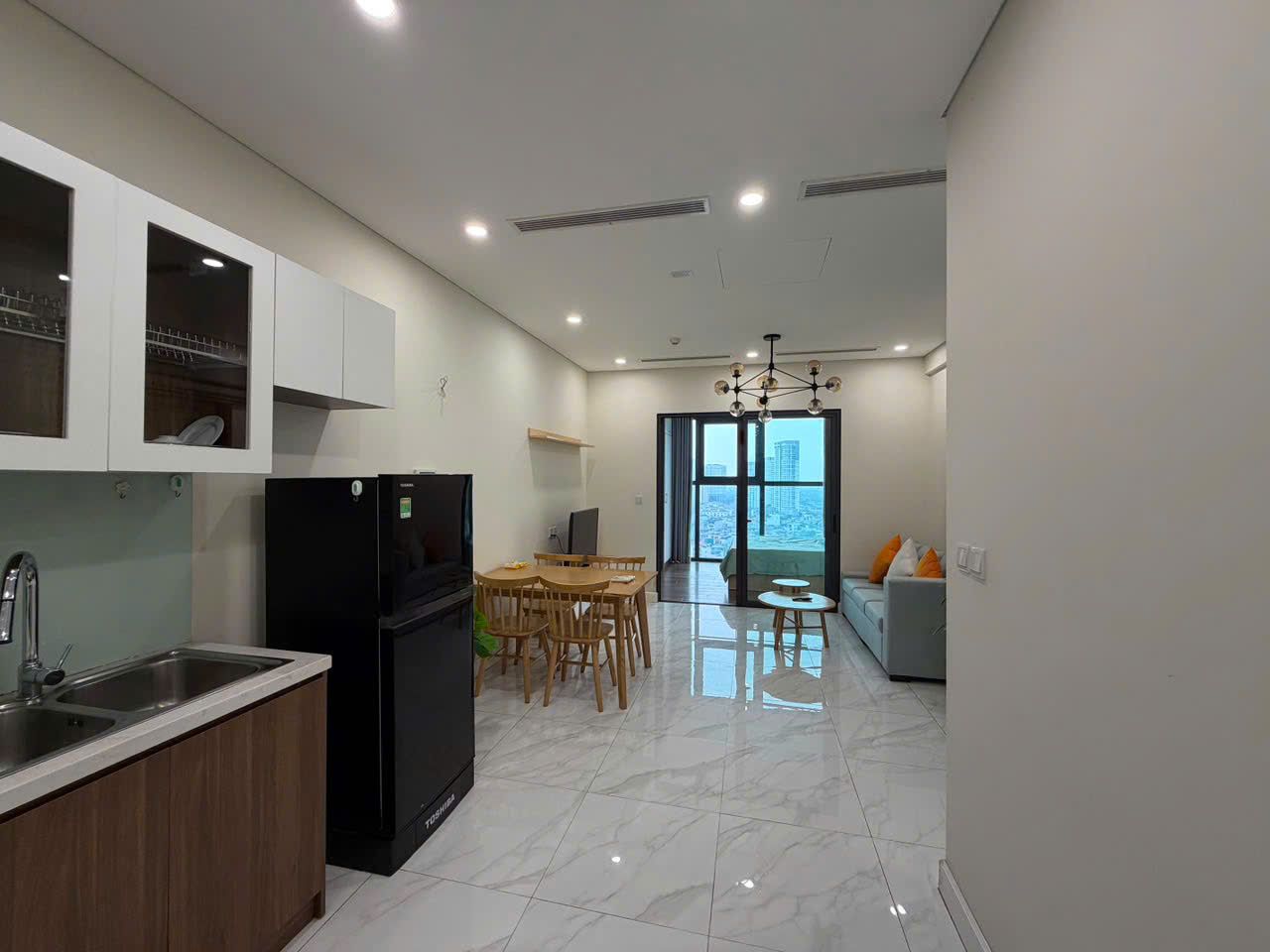 Cho thuê căn hộ tòa E2 diện tích 53m2/2PN/1WC D'El Dorado Nguyễn Hoàng Tôn