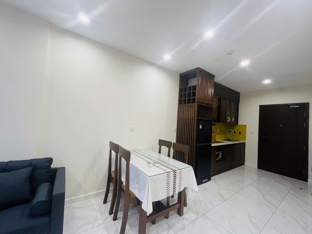 Bán chung cư D'Eldorado Nguyễn Hoàng Tôn diện tích 38m2/1PN/1WC ban công Đông Bắc view nội khu