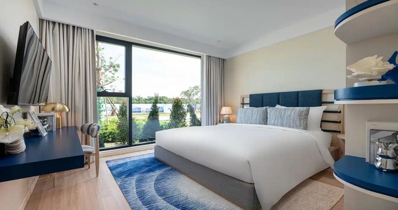 Mua căn 3 ngủ tầng trung chính Nam bàn giao sang trọng - View nội khu Sun Nha Trang