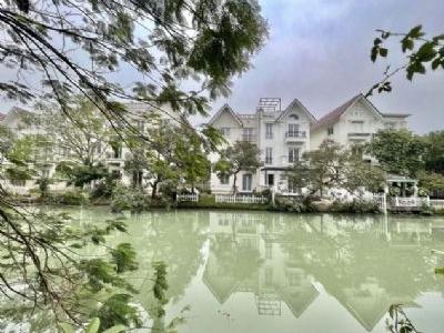 Biệt thự cao cấp cho thuê tại KĐT Vinhomes Riverside, Long Biên