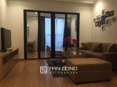 Cần cho thuê căn hộ 1 phòng ngủ, đủ đồ tại R6 Vinhomes Royal City