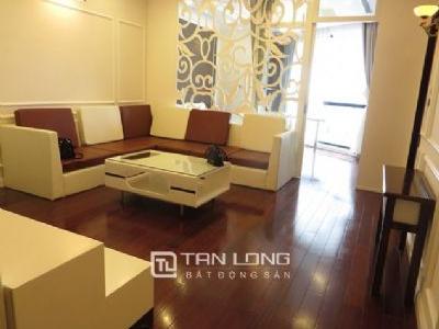 Cần cho thuê chung cư 130m2, 3 phòng ngủ tại R2 Vinhomes Royal City, quận Thanh Xuân