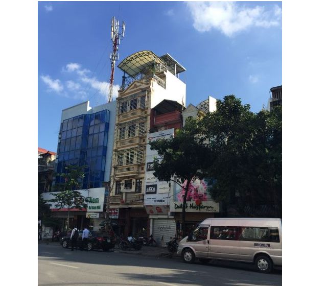 Cần cho thuê nhà làm cửa hàng 35m2 x 3 tầng tại phố Hai Bà Trưng, quận Hoàn Kiếm
