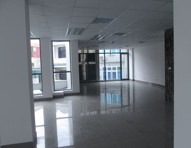 Cần cho thuê tòa nhà 8 tầng tại Long Biên, Hà Nội