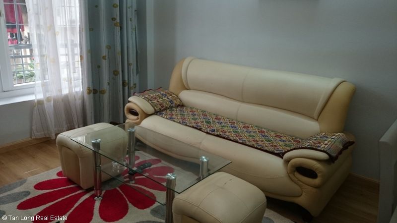 Căn hộ 1 phòng ngủ cho thuê trên đường Trần Phú, quận Ba Đình