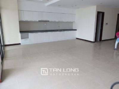 Căn hộ chung cư không đồ 164m2 cho thuê tại tòa R2 Vinhomes Royal City