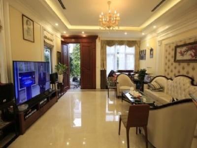 Cho thuê biệt thự đủ đồ giá ưu đãi nhất tại Khu Đô Thị Vinhomes The Harmony, Long Biên