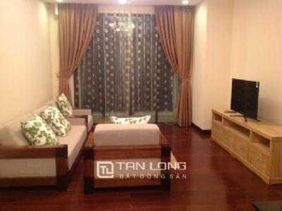 Cho thuê căn hộ 109m2, 2 phòng ngủ tại R2 Vinhomes Royal City, quận Thanh Xuân