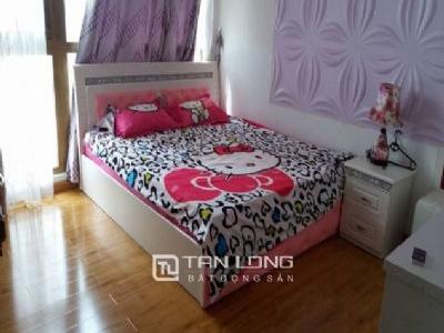 Cho thuê căn hộ 115m2, 2 phòng ngủ tại R2 Vinhomes Royal City, quận Thanh Xuân