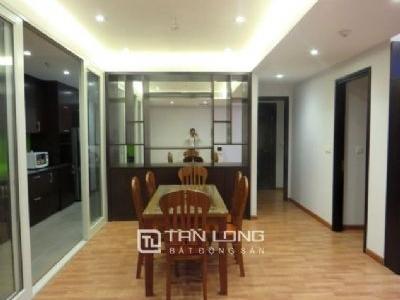 Cho thuê căn hộ 2 phòng ngủ, diện tích 134m2 tại Madarin Cầu Giấy