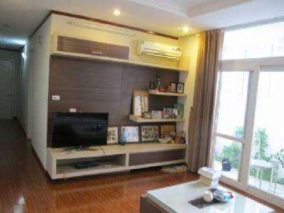 Cho thuê căn hộ 3 phòng ngủ, cơ bản tại Nguyễn Lương Bằng