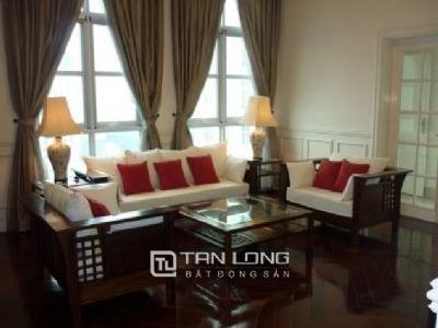 Cho thuê căn hộ 3 phòng ngủ Tháp W The Manor, phường Mễ Trì, quận Nam Từ Liêm, Hà Nội.