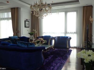 Cho thuê căn hộ 4 phòng ngủ sang trọng ở Royal City, Thanh Xuân