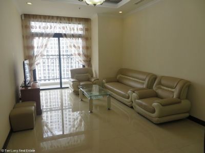 Cho thuê căn hộ cao cấp 2 ngủ tại Vinhomes Royal City, Thanh Xuân