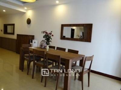 Cho thuê căn hộ cao cấp R3 12b26, Royal City, Thanh Xuân, Hà Nội