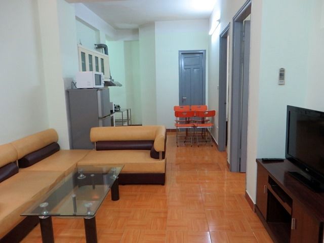 Cho thuê căn hộ dịch vụ 55m2, 2 phòng ngủ tại Ngọc Lâm, quận Long Biên