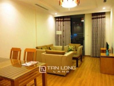 Cho thuê căn hộ nội thất đầy đủ 86.5m2 ở Vinhomes Nguyễn Chí Thanh, quận Đống Đa