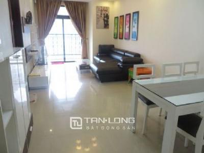 Cho thuê chung cư 88m2, 2 phòng  ngủ tòa R1 Vinhomes Royal City