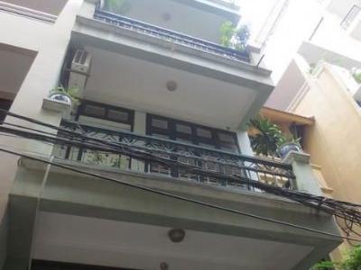Nhà 3.5 tầng cho thuê tại Văn Cao, quận Ba Đình, Hà Nội
