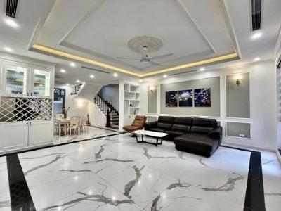 Bán biệt thự Golf & Villas Noble Marina Mũi Né, căn góc, sân vườn rộng rãi, hướng Tây