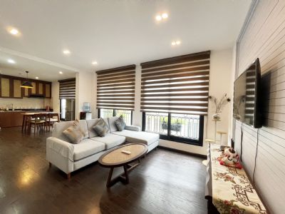 Cho thuê căn hộ đủ đồ nội thất 79.58m2/3PN ban công view hồ Ngọc Trai hướng Tây Masteri Waterfront