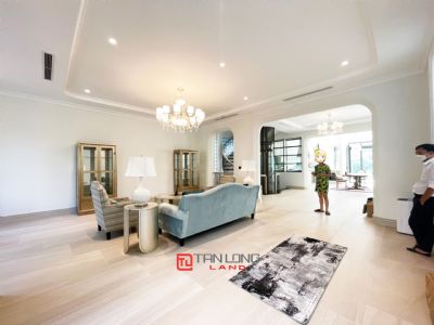 Cho thuê Biệt thự Đơn Lập 5 phòng ngủ full nội thất hoàn thiện hoàn toàn mới tại Vinhomes Riverside