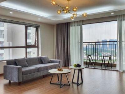 Cho thuê căn hộ 3 phòng ngủ 168m2 full nội thất đẹp tại Udic Westlake