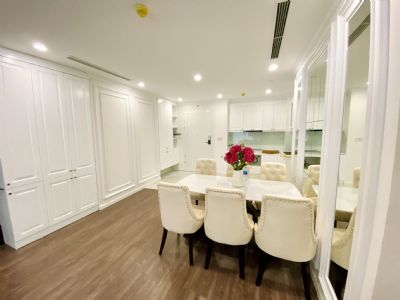 Cần cho thuê căn góc 3 phòng ngủ toà E1 dự án D'Eldorado Phú Thượng
