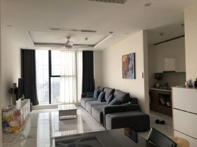 Cần cho thuê căn hộ 2 phòng ngủ view đẹp dự án Sungrand City Quảng An