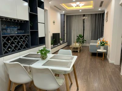 Cho thuê căn hộ 3 phòng ngủ toà R1 full đồ dự án Sunshine River Side