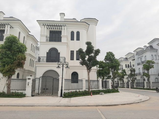 Bán gấp Biệt thự Hoàng Gia 7 siêu VIP Vinhomes Cổ Loa