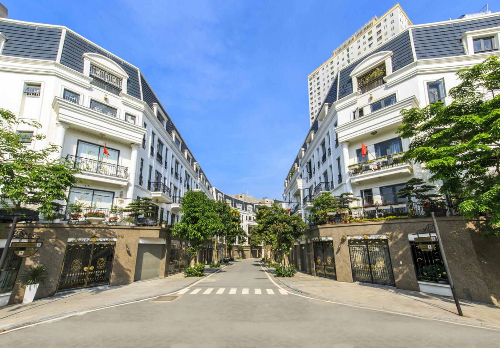 Bán nhà phố shophouse khu đô thị Văn Phú Hà Đông