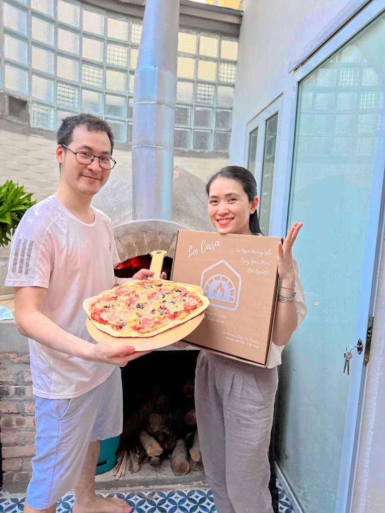 Pizza tại La Casa Pizza