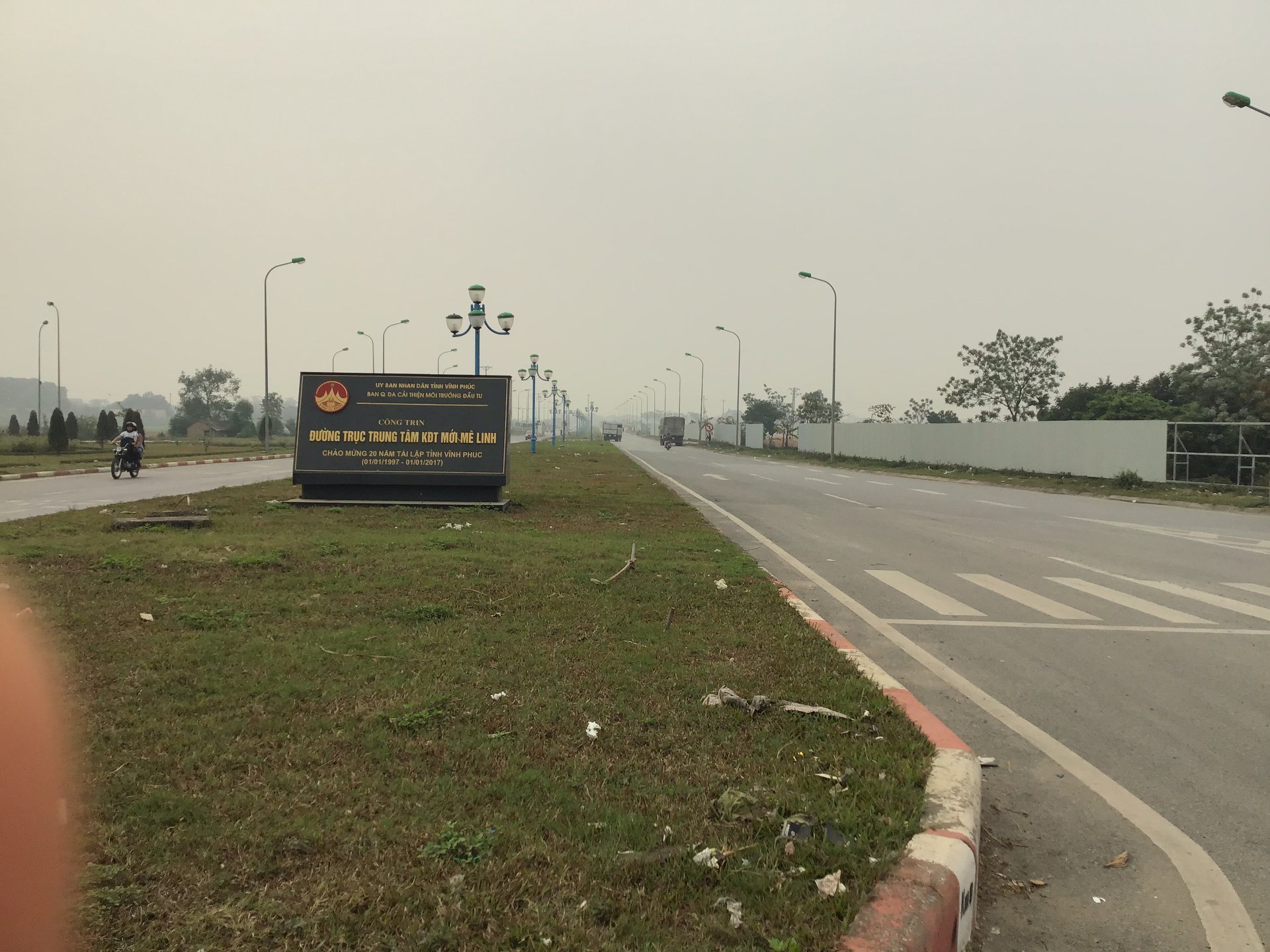 Đường đi tới dự án Việt Đức Legend City