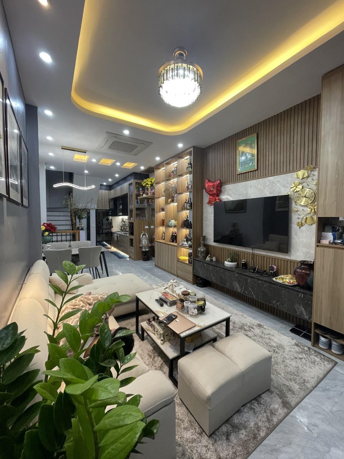 Chỉnh trang, cải thiện nội thất trước khi bán nhà