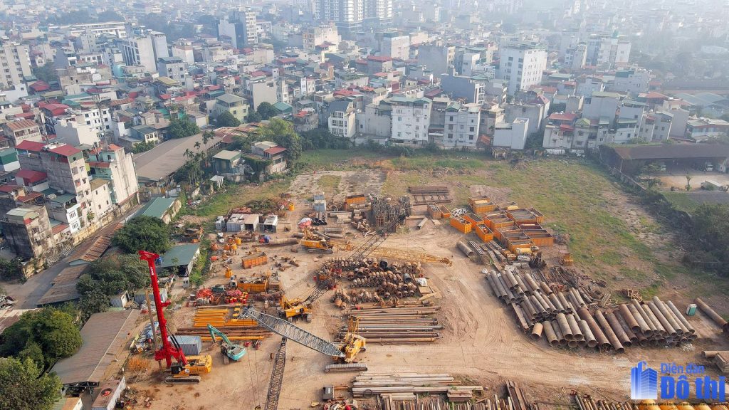 Tiến độ xây dựng Vinhomes Cao Xà Lá và sự hình thành biểu tượng kính lộng lẫy tại tâm điểm Thanh Xuân